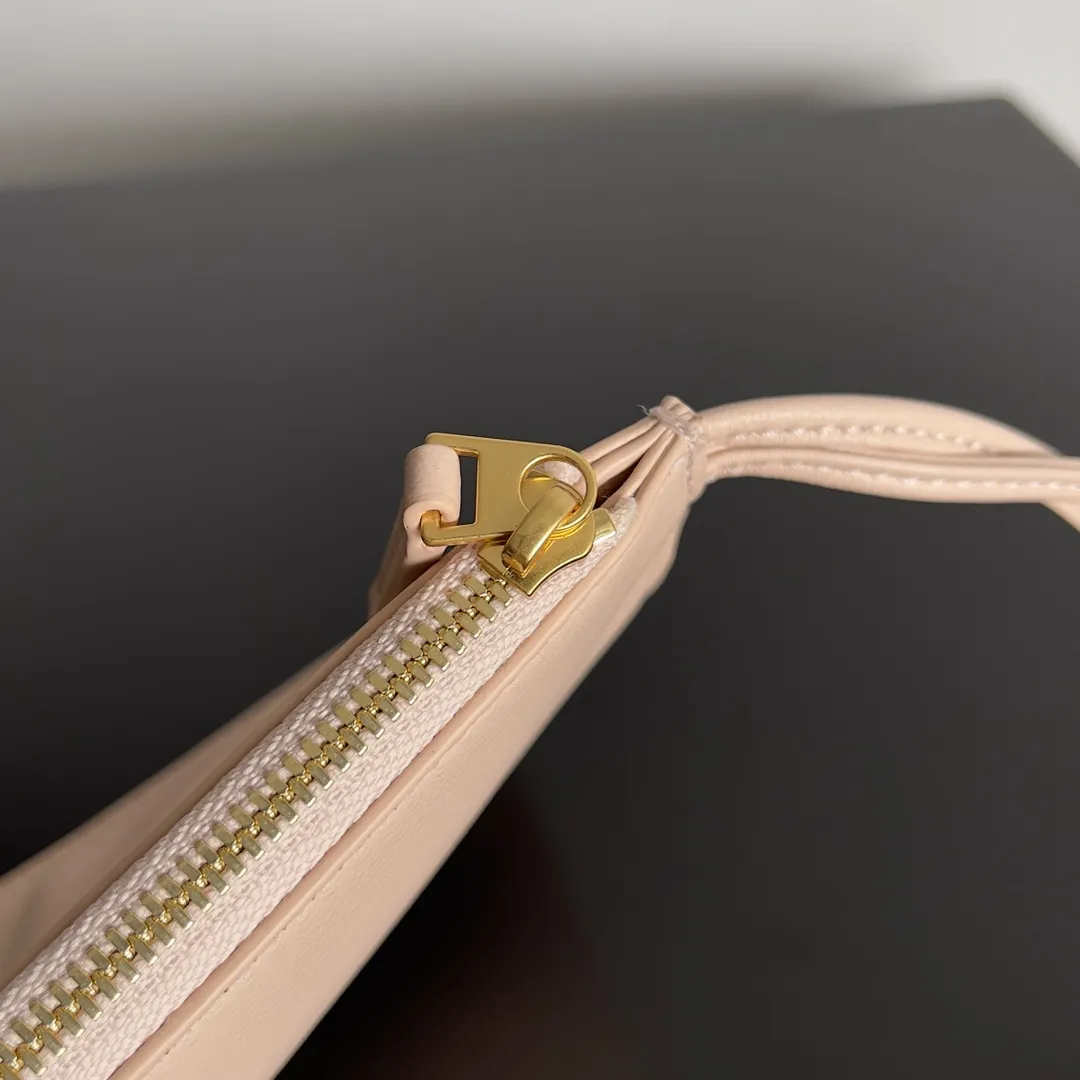 보테가베네타 아르코 미디움 토트백 - 이미지 9