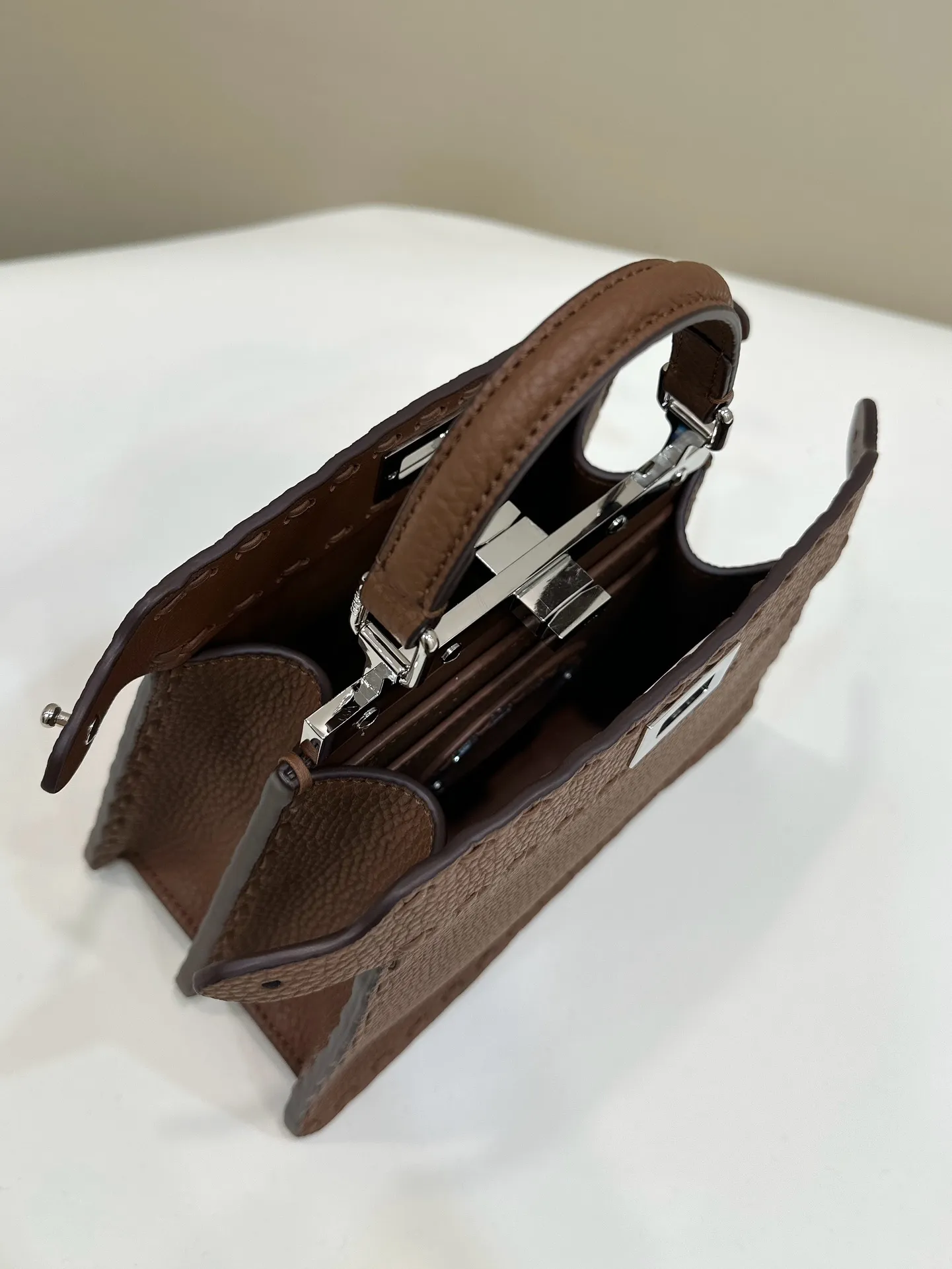 펜디 피카부 I SEE YOU - 이미지 4