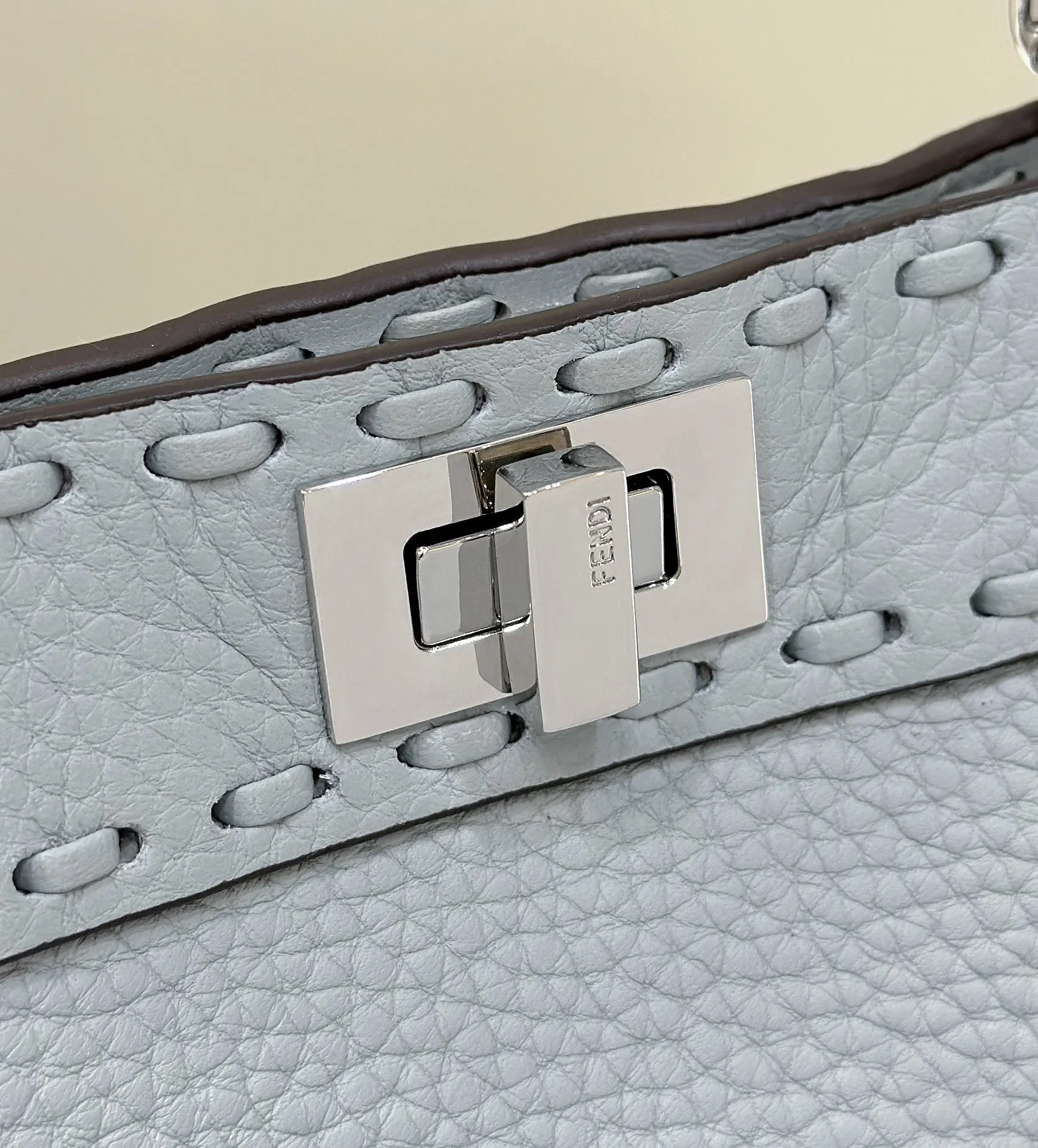 펜디 피카부 I SEE YOU - 이미지 6