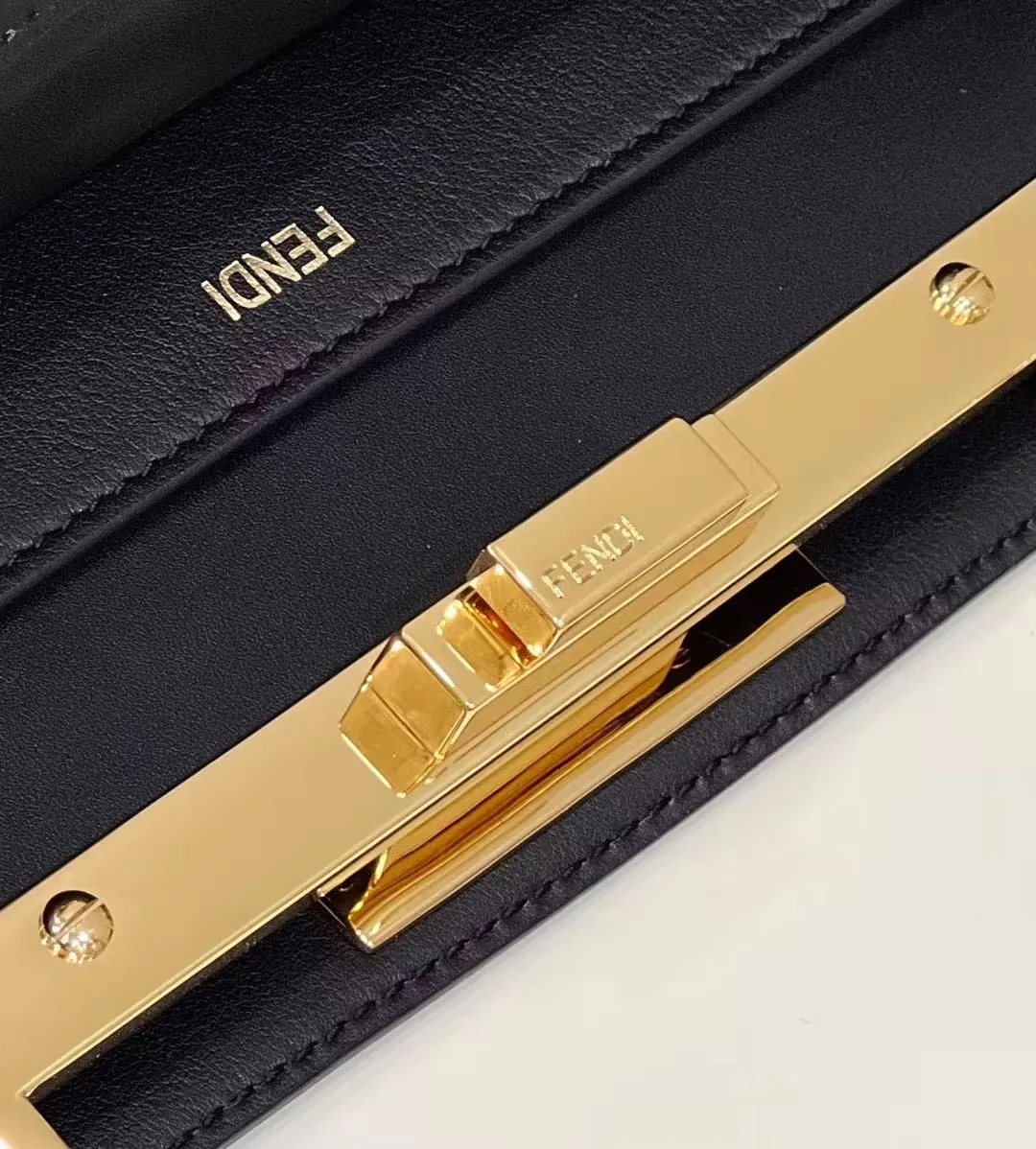 펜디 피카부 - 이미지 8