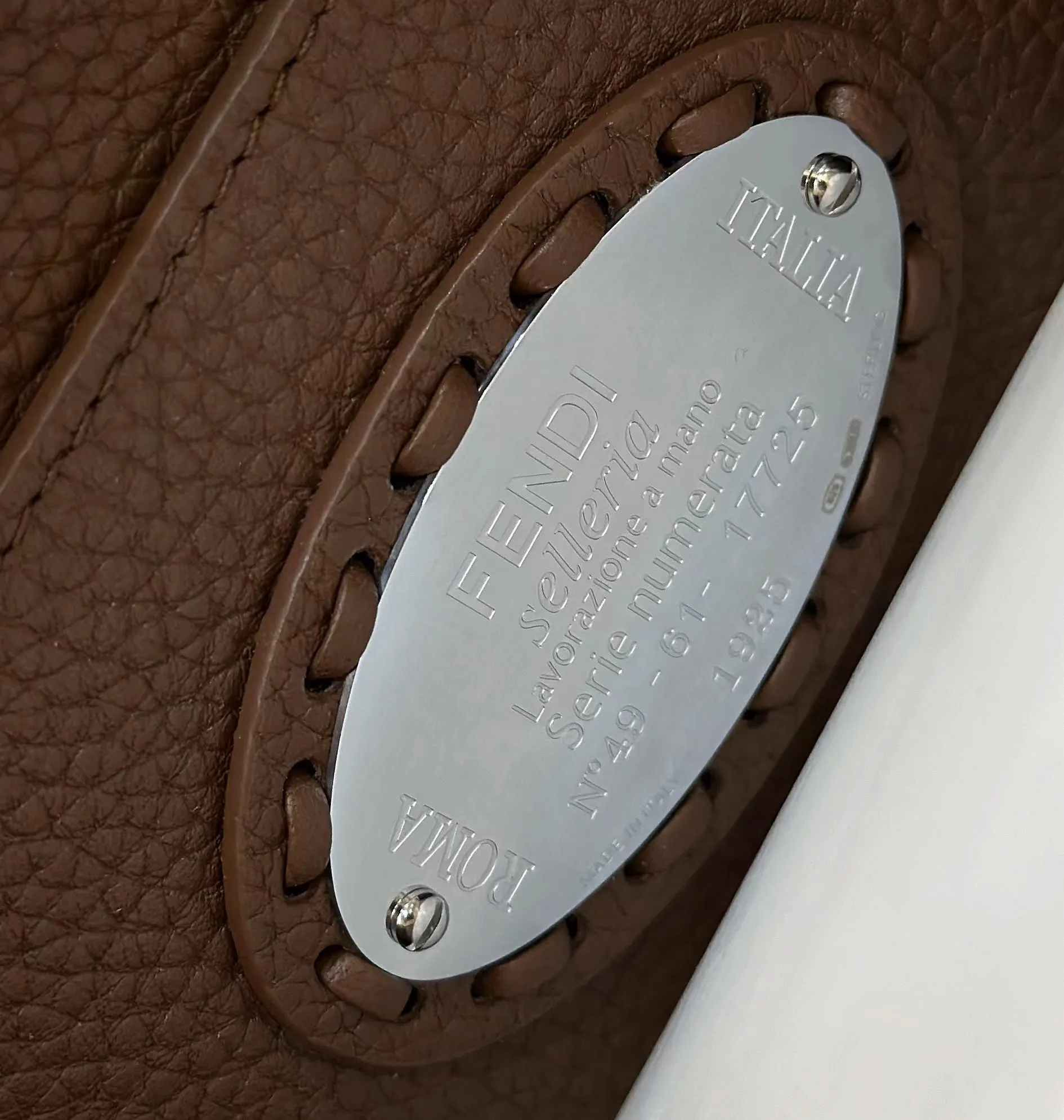 펜디 피카부 - 이미지 5