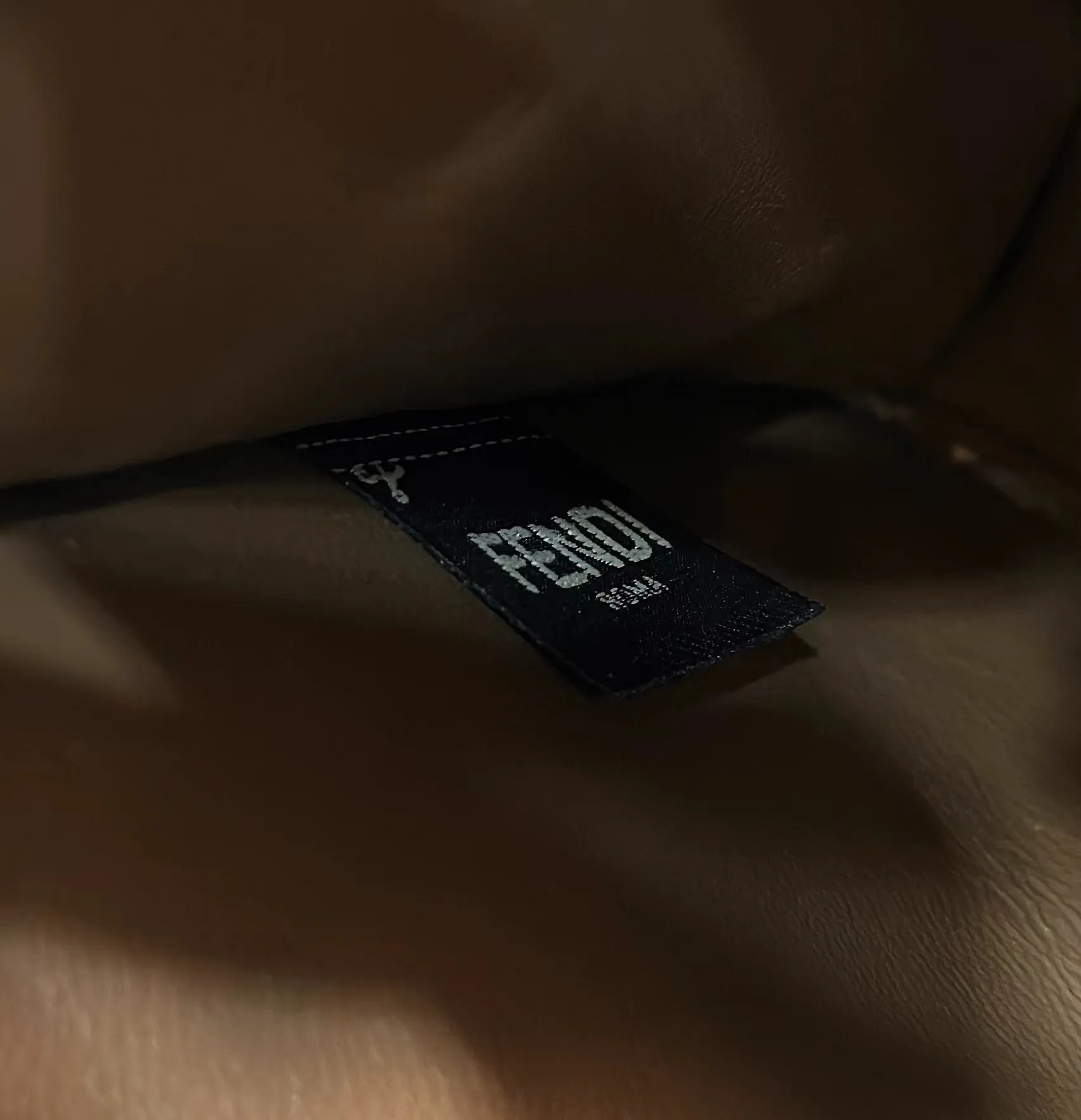 펜디 피카부 - 이미지 6