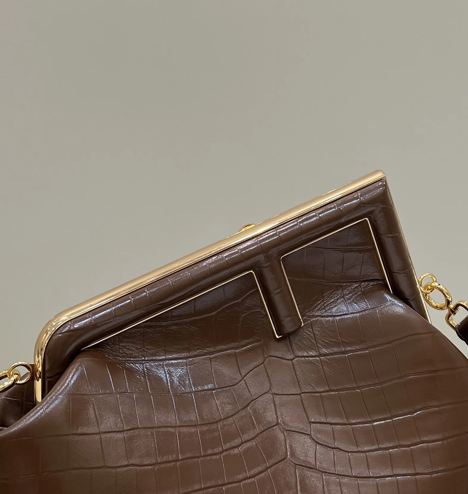 펜디 퍼스트 - 이미지 9