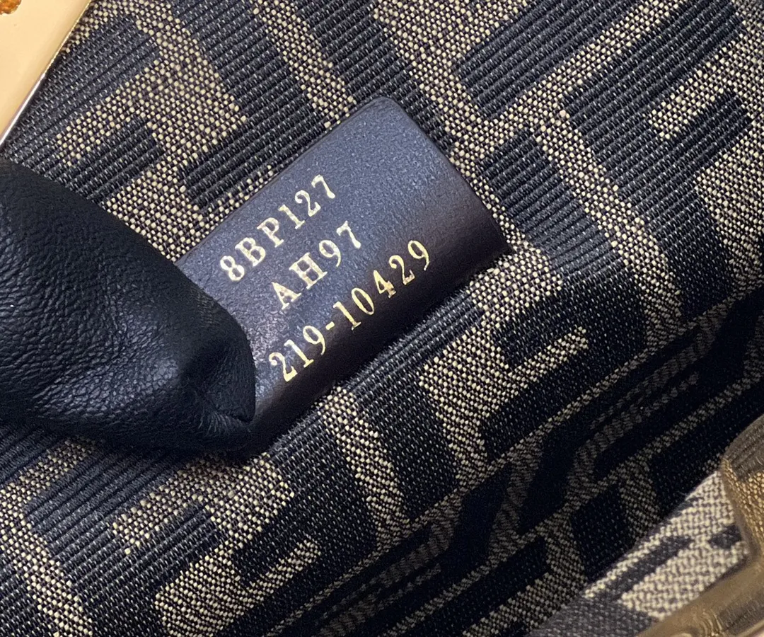 펜디 퍼스트 - 이미지 7