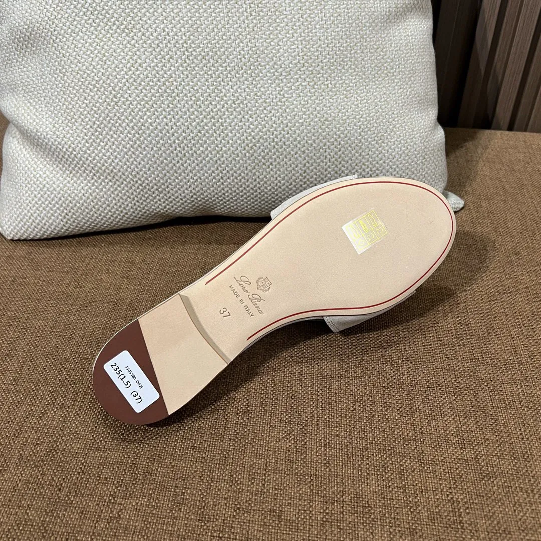 로로피아나 썸머참스 - 이미지 2