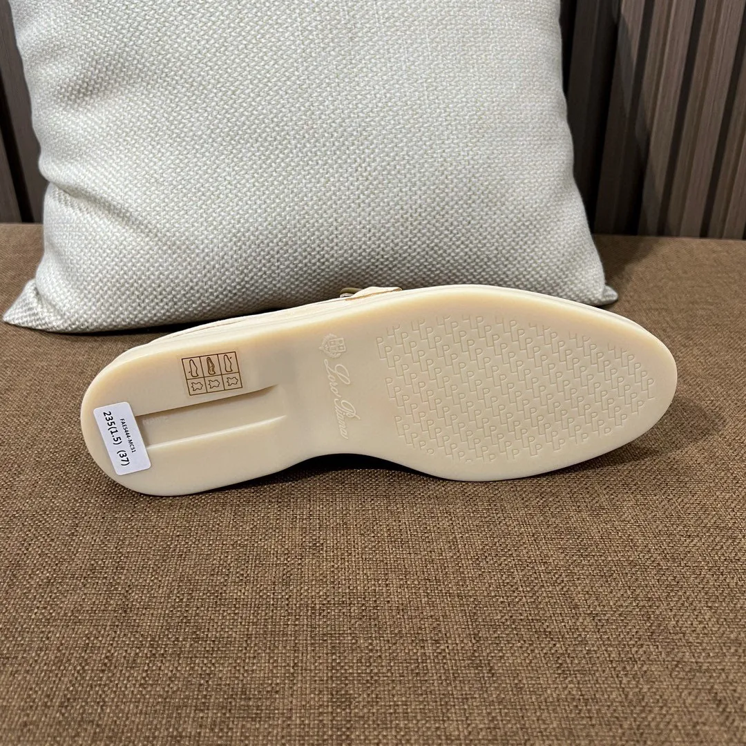 로로피아나 썸머참스워크 - 이미지 4