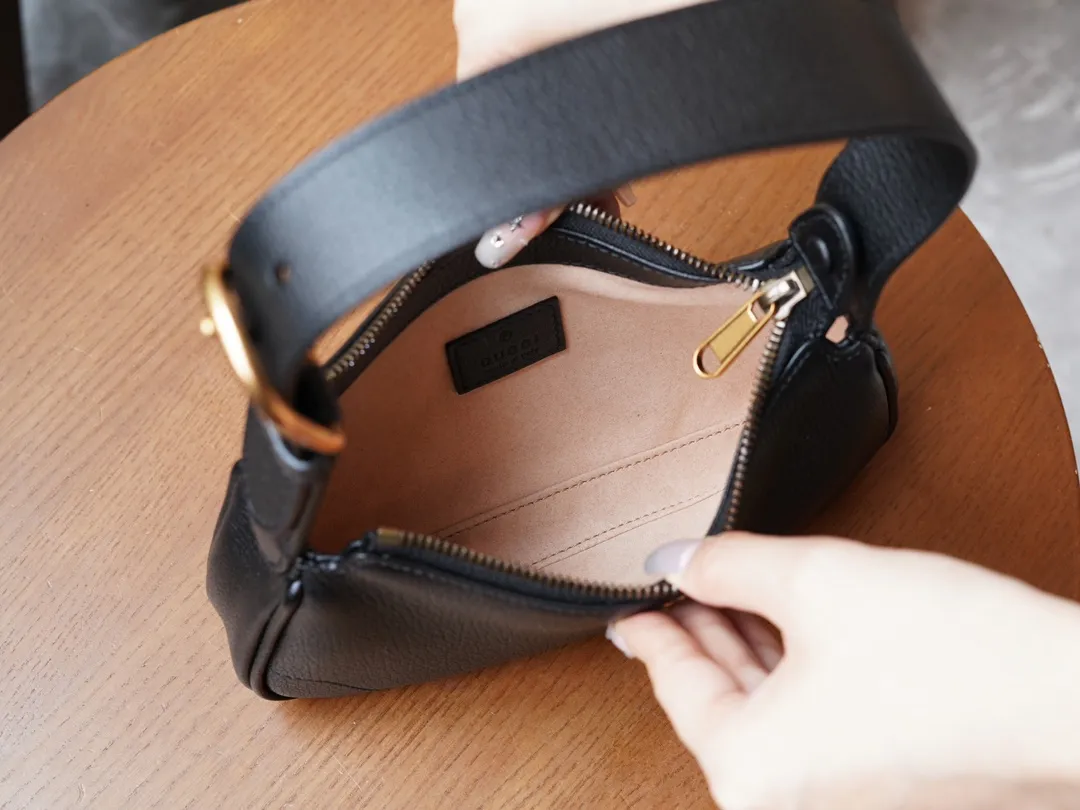 구찌 아프로디테 미니 숄더백 - 이미지 6