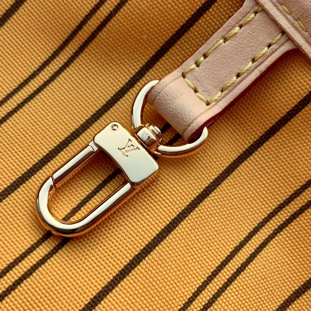 루이비통 네버풀 반둘리에 인사이드 아웃 MM - 이미지 10