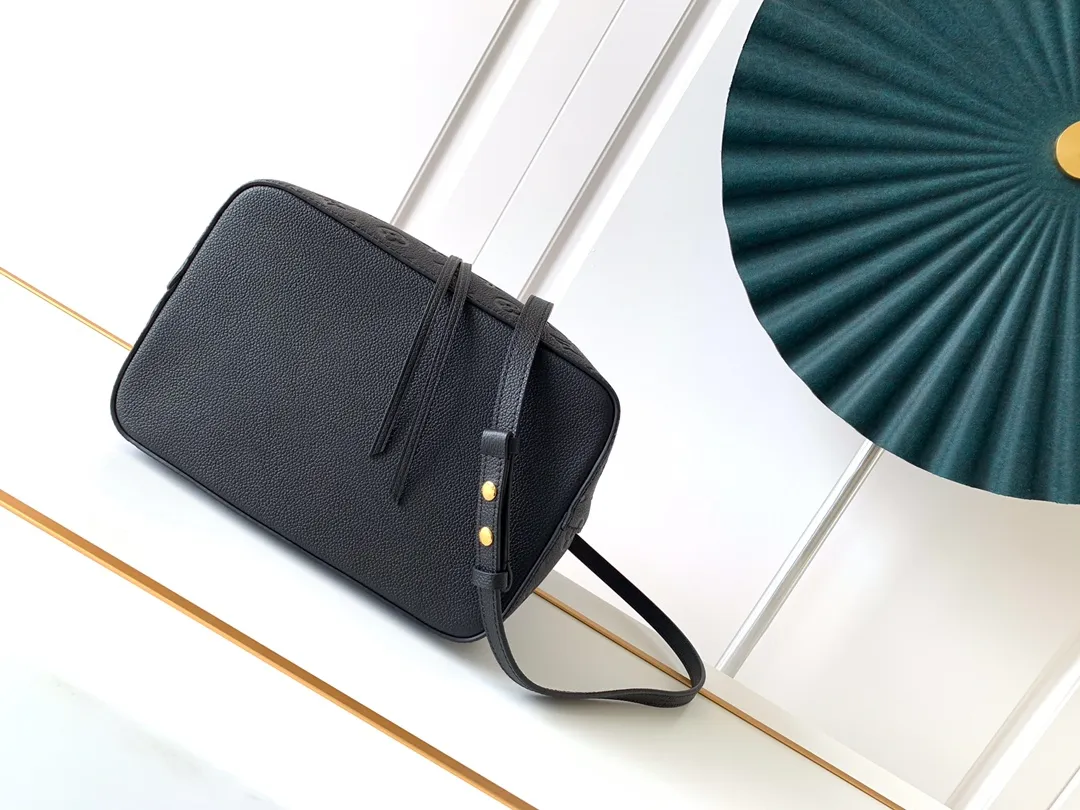 루이비통 네오노에 mm 모노그램 앙프렝뜨 - 이미지 5