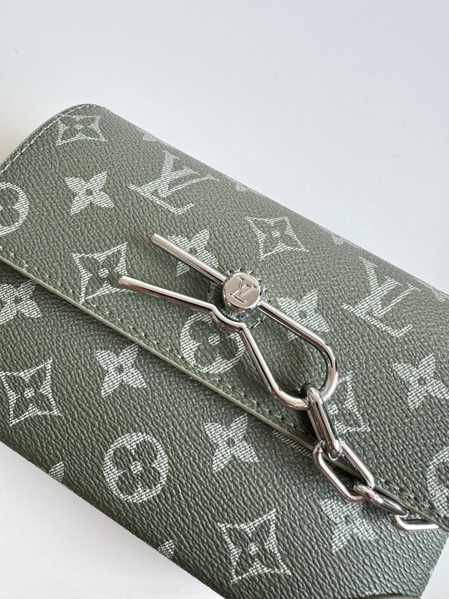 루이비통 스티머웨어러블월릿기타모노그램 - 이미지 7