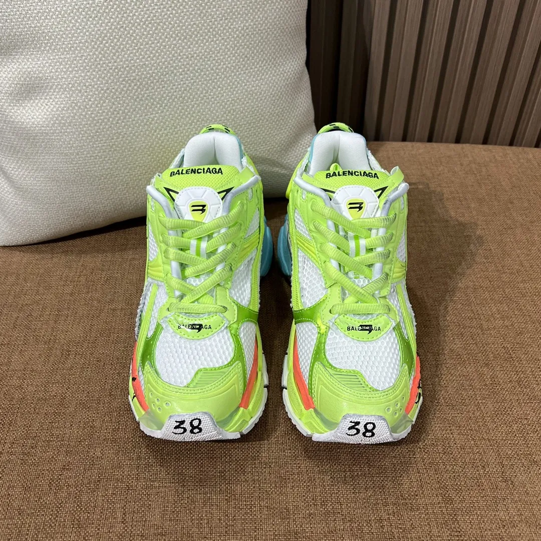 발렌시아가 Runner - 이미지 8