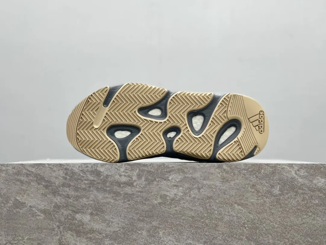 아디다스 YeeZy 700 - 이미지 8