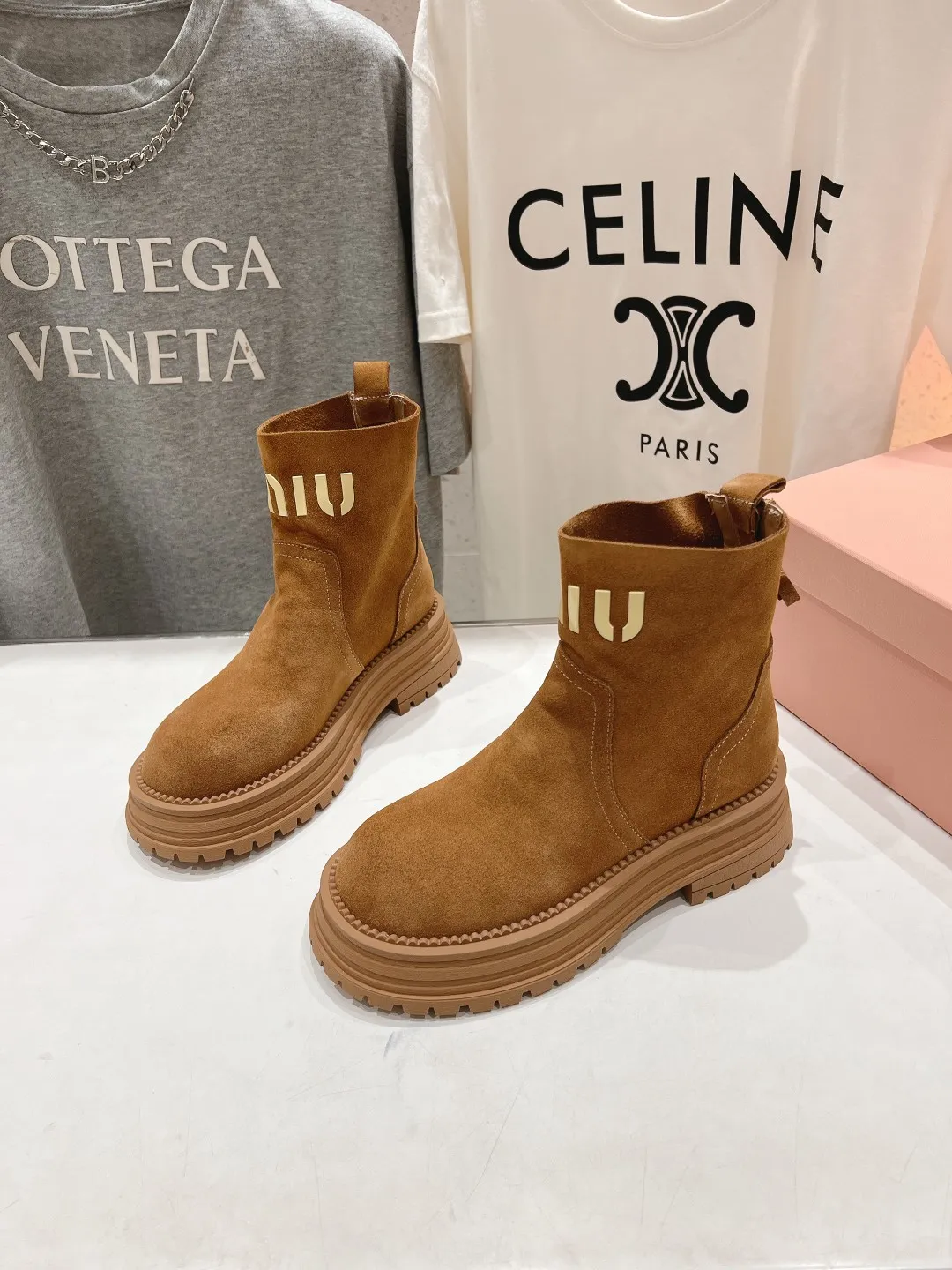 미우미우 워커부츠 - 이미지 4