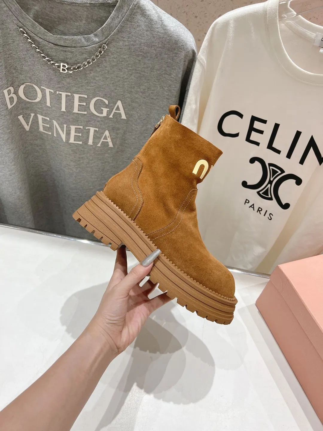 미우미우 워커부츠 - 이미지 7